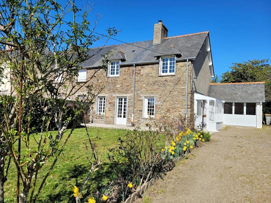 Maison Au Calme A 2 Pas Du Port Cancale Exterior foto